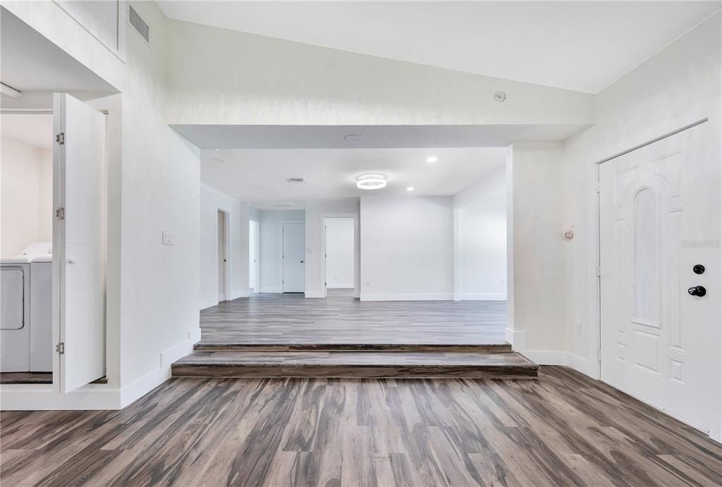 Interior, Recessed Lighting, Wood Texture Flooring
