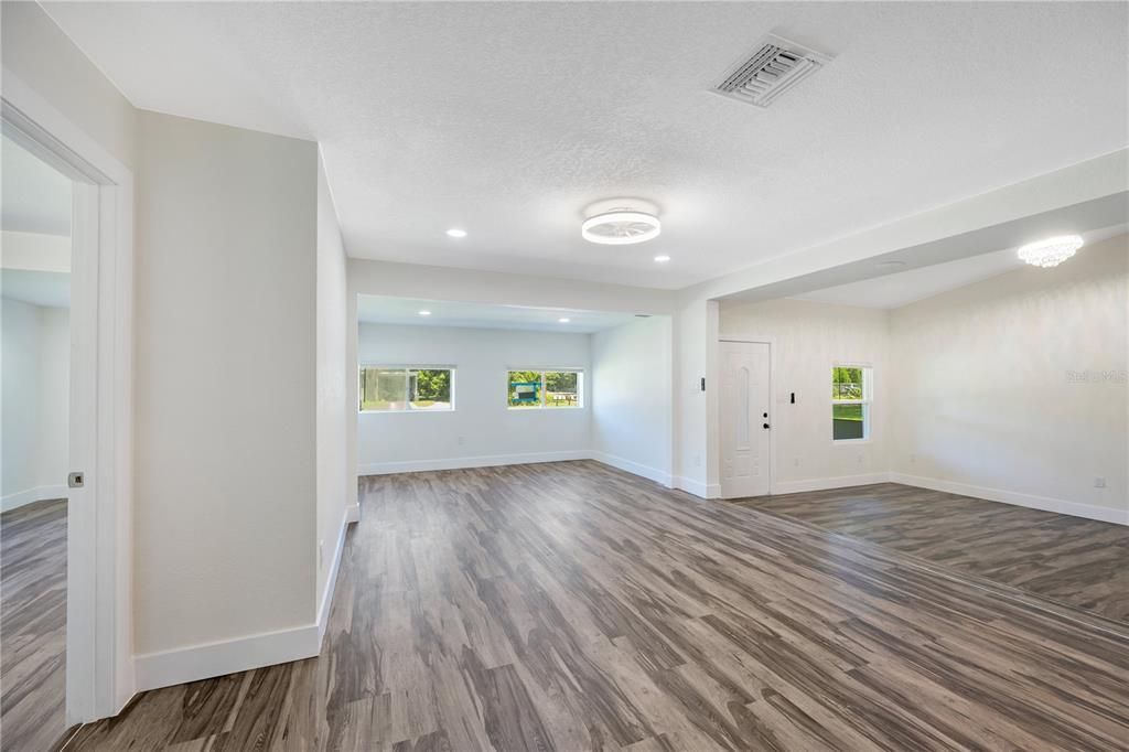 Empty room, Interior, Recessed Lighting, Wood Texture Flooring
