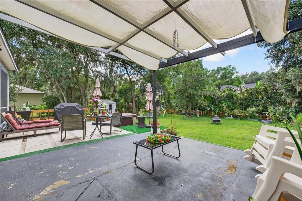 Backyard, Exterior