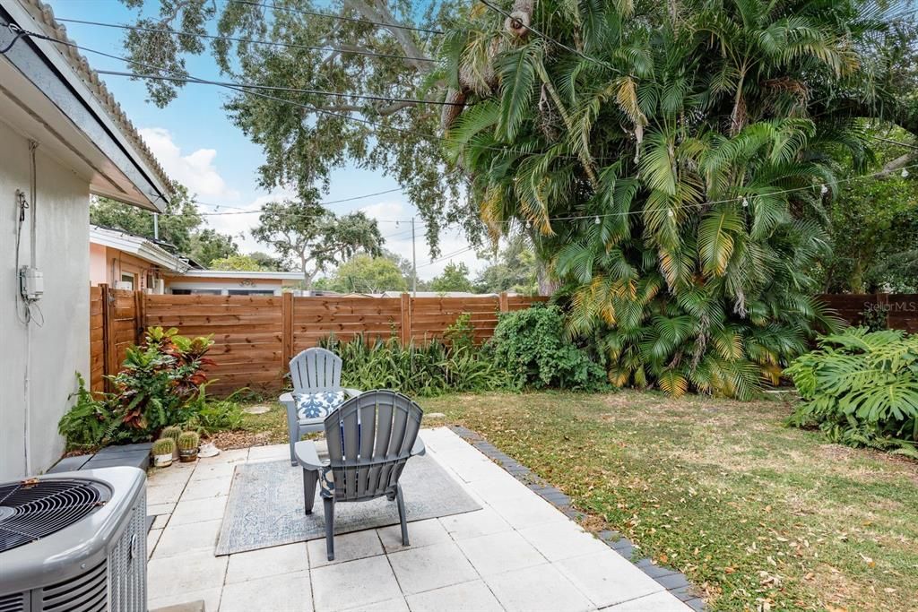 Backyard, Exterior