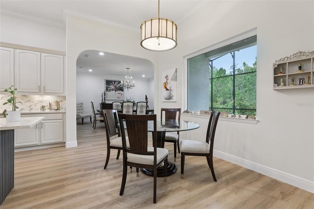 Chandelier, Dining room, Interior, Pendant Lights, Recessed Lighting, Wood Texture Flooring
