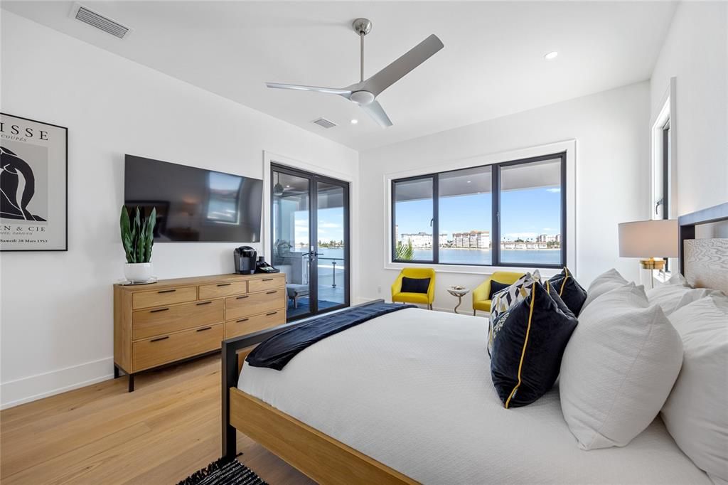 Bedroom, Interior, Recessed Lighting, Water, Wood Texture Flooring