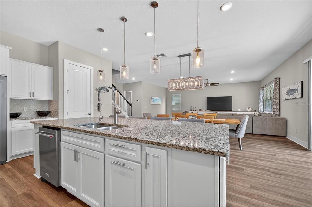 Interior, Kitchen, Living room, Pendant Lights, Recessed Lighting, Stainless Steel Appliances, Wood Texture Flooring