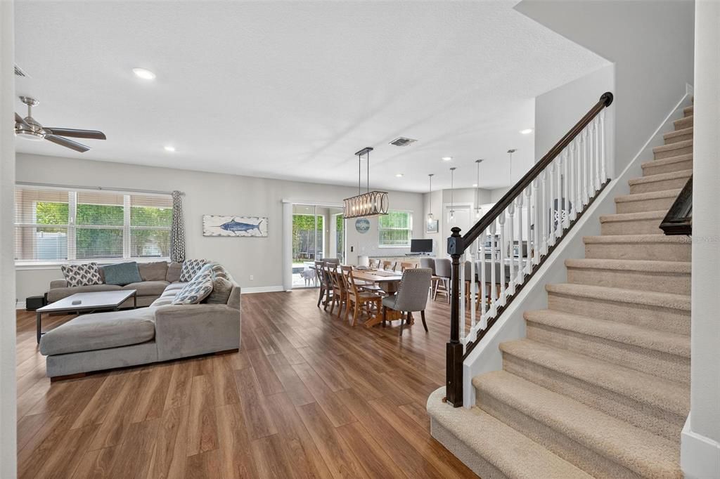 Dining room, Interior, Living room, Pendant Lights, Recessed Lighting, Wood Texture Flooring
