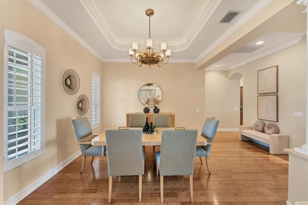 Chandelier, Dining room, Interior, Recessed Lighting, Wood Texture Flooring