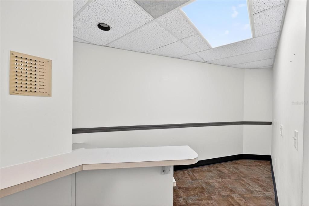 Interior, Recessed Lighting