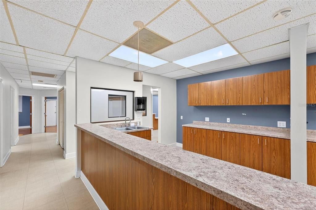 Interior, Kitchen, Pendant Lights