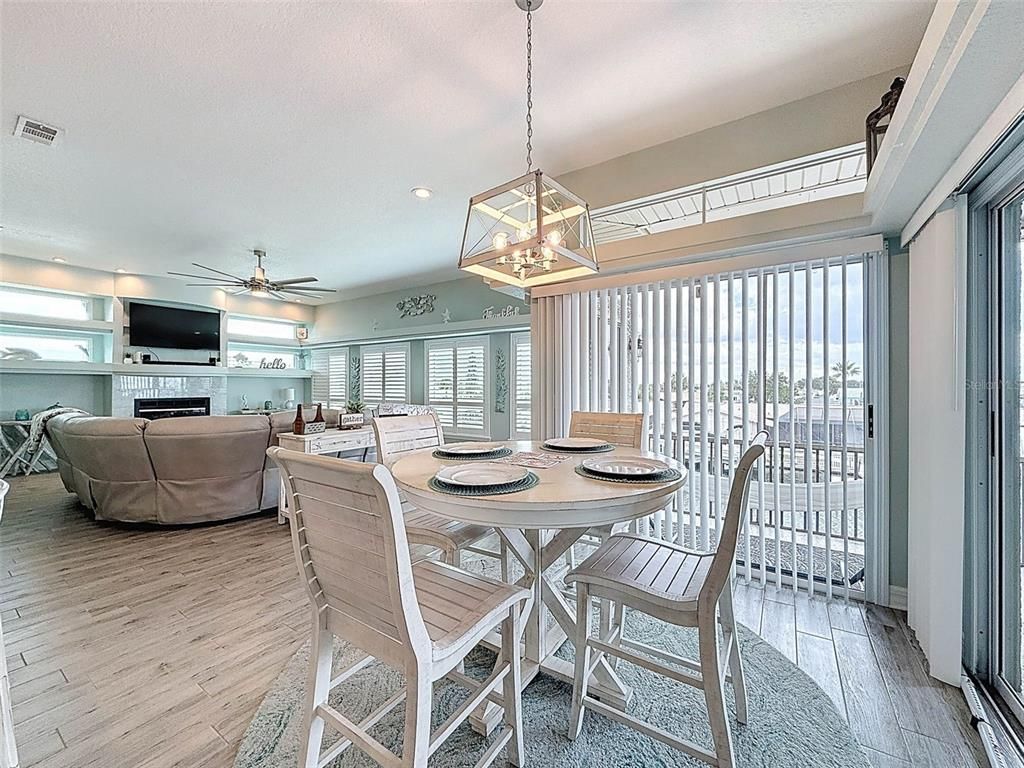 Dining room, Interior, Living room, Pendant Lights, Recessed Lighting, Wood Texture Flooring