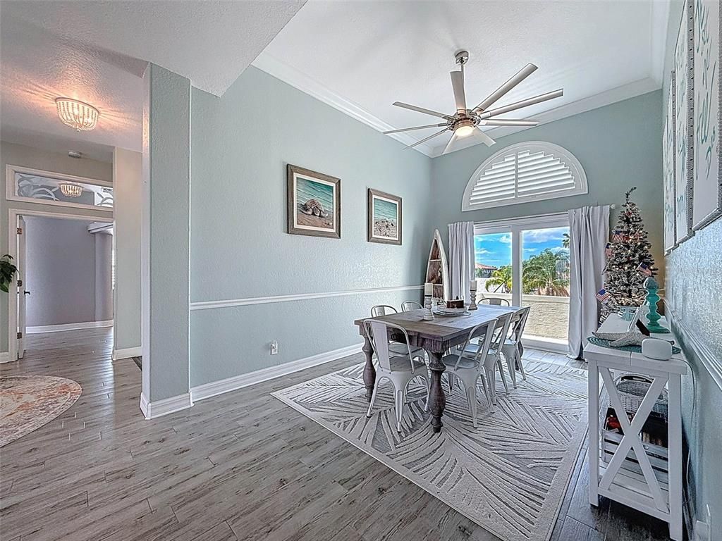 Dining room, Interior, Wood Texture Flooring