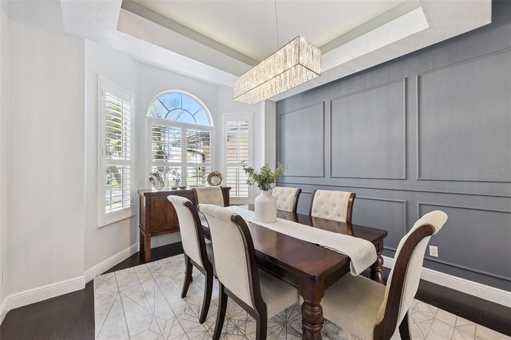 Chandelier, Dining room, Interior, Wood Texture Flooring