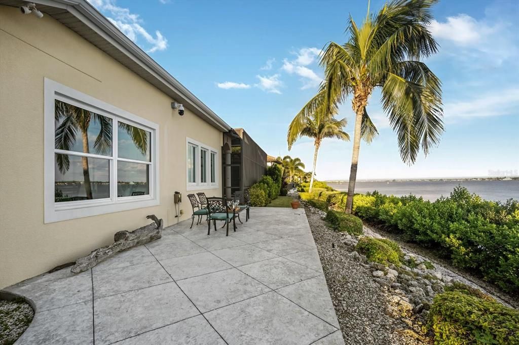 Backyard, Exterior, Water