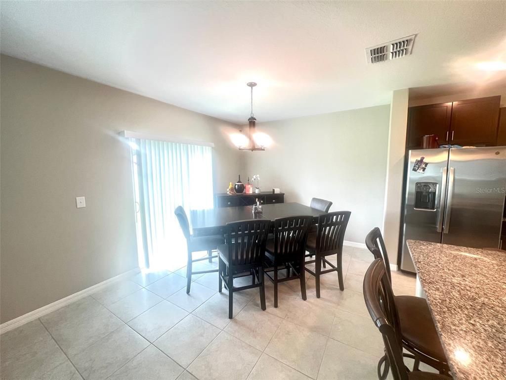 Dining room, Interior, Kitchen, Pendant Lights, Stainless Steel Appliances