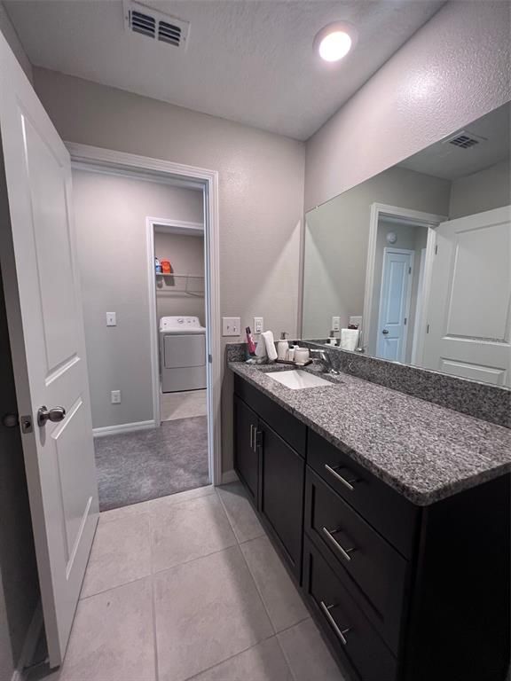 Bathroom, Dual Sink Vanities, Interior, Recessed Lighting, Washer