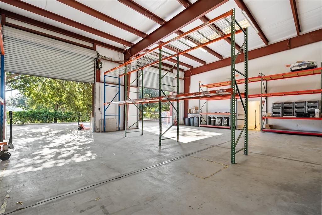 Garage, Interior
