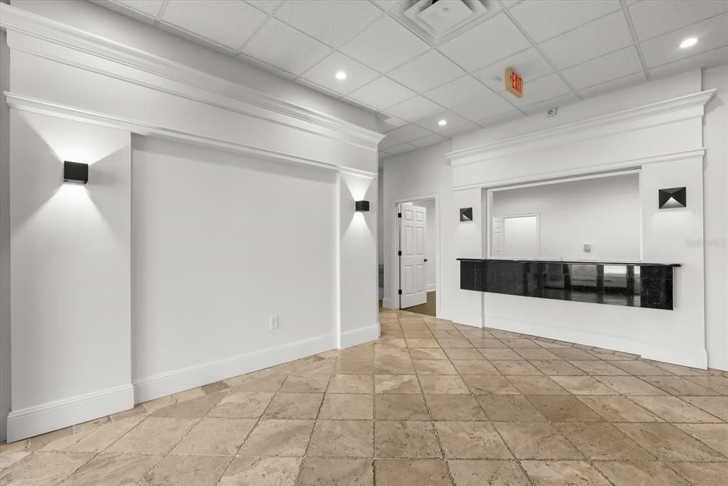 Empty room, Interior, Recessed Lighting