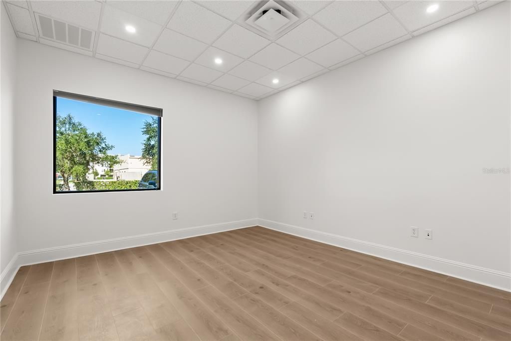 Empty room, Interior, Recessed Lighting, Wood Texture Flooring