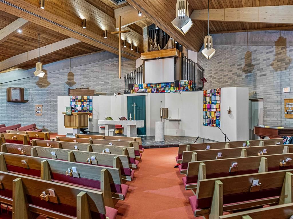 Interior, Pendant Lights, Stone Walls, Wooden Beams, Wooden Ceilings