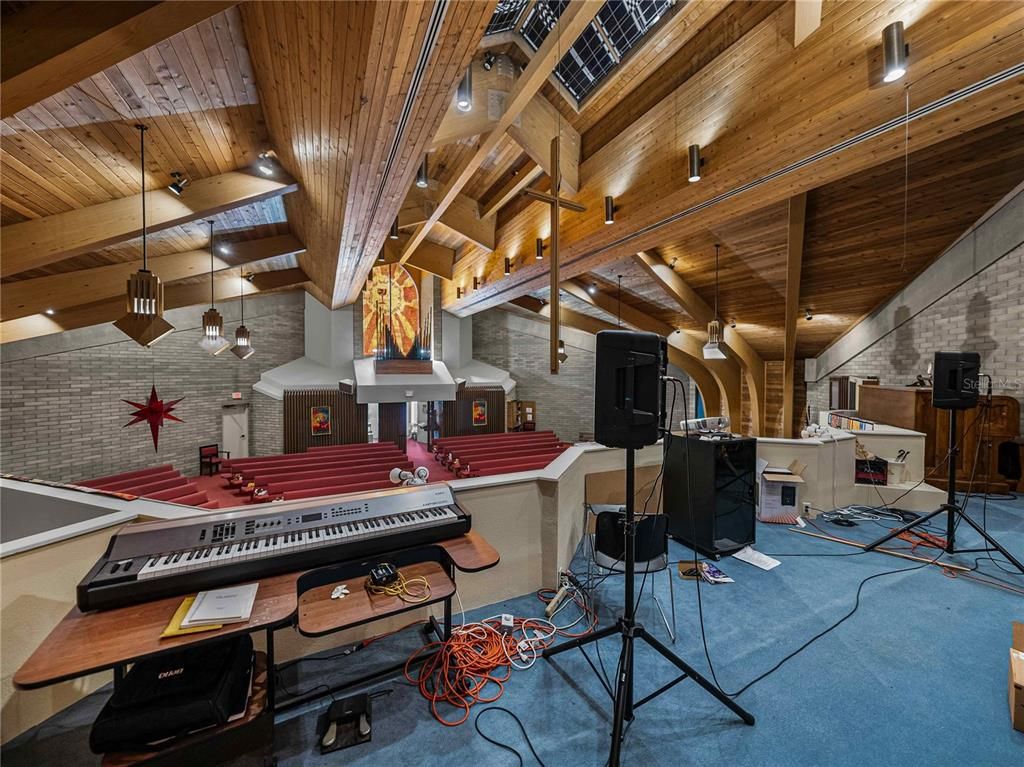 Interior, Pendant Lights, Stone Walls, Wooden Beams, Wooden Ceilings
