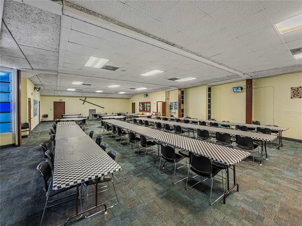 Dining room, Game Room, Interior, Recessed Lighting