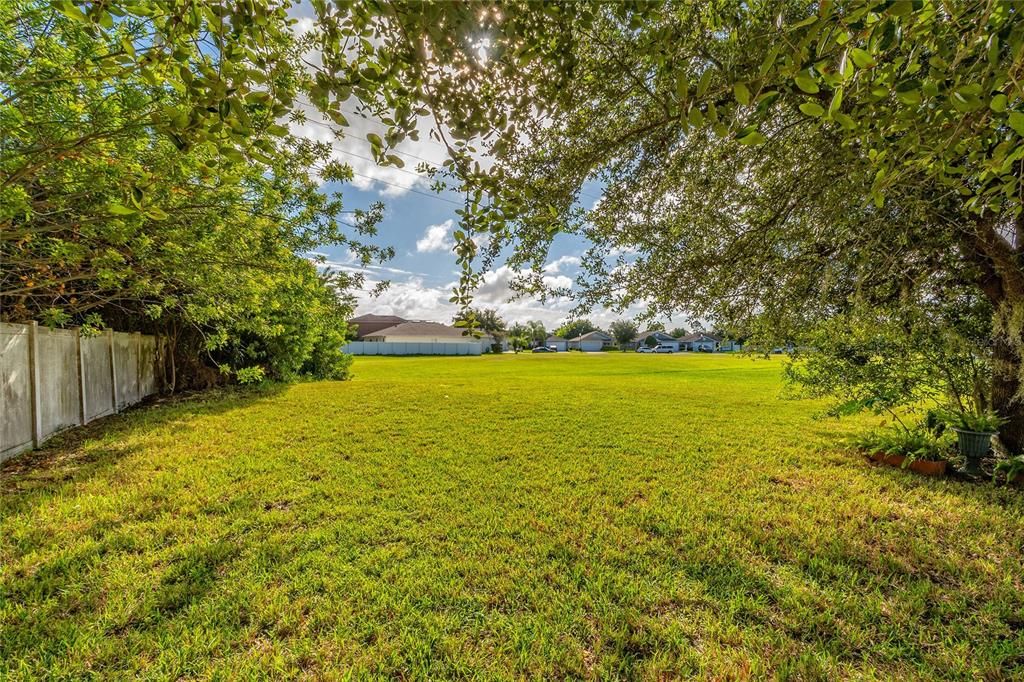 Backyard, Exterior