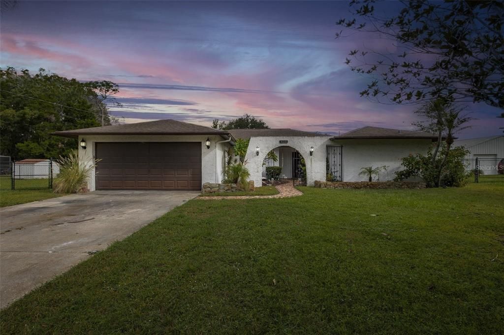 Attached, Backyard, Exterior, Facade, Ranch