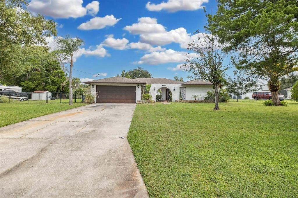Backyard, Detached Garage, Exterior