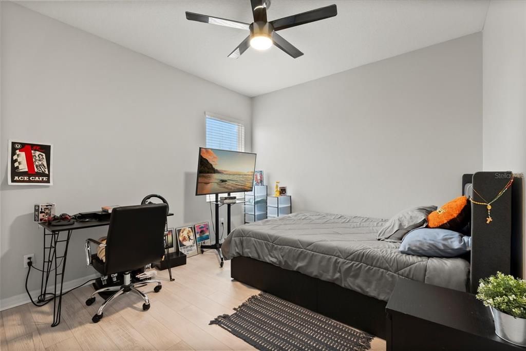 Bedroom, Home Office, Interior, Wood Texture Flooring