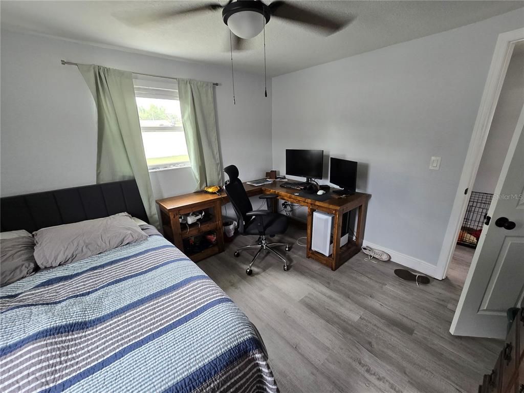 Bedroom, Home Office, Interior, Wood Texture Flooring