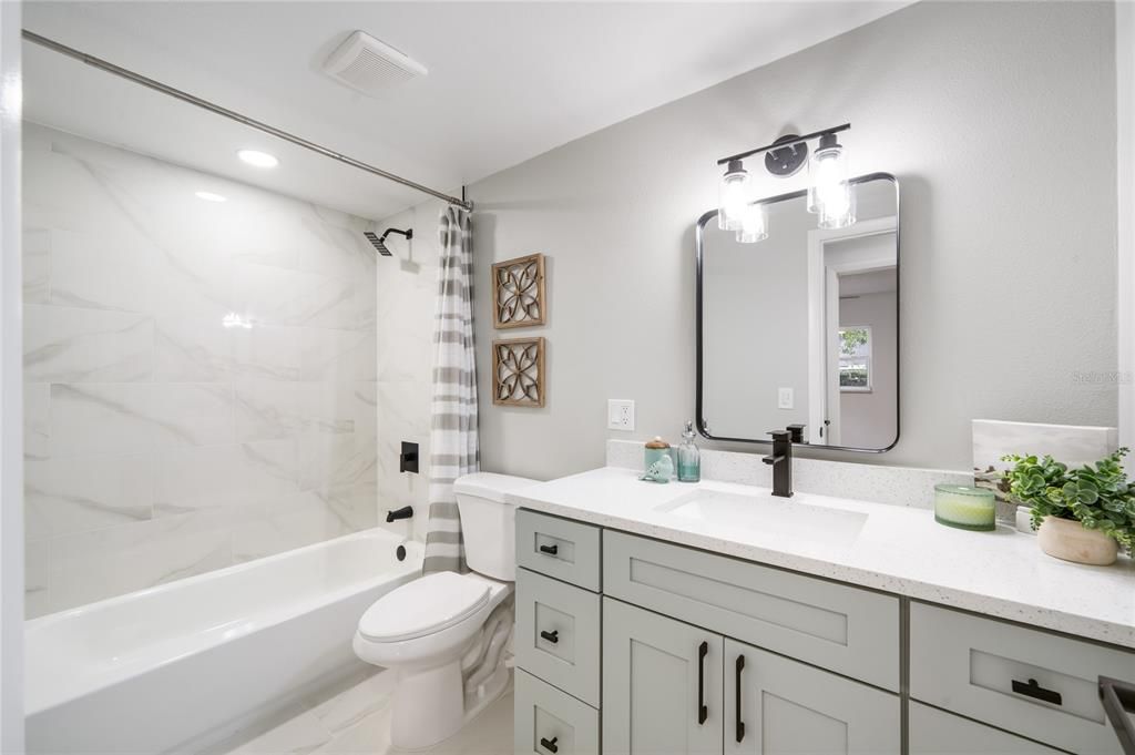 Bathroom, Interior, Marble Walls, Recessed Lighting