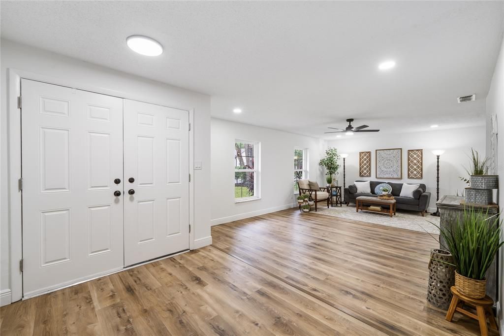 Interior, Living room, Recessed Lighting, Wood Texture Flooring