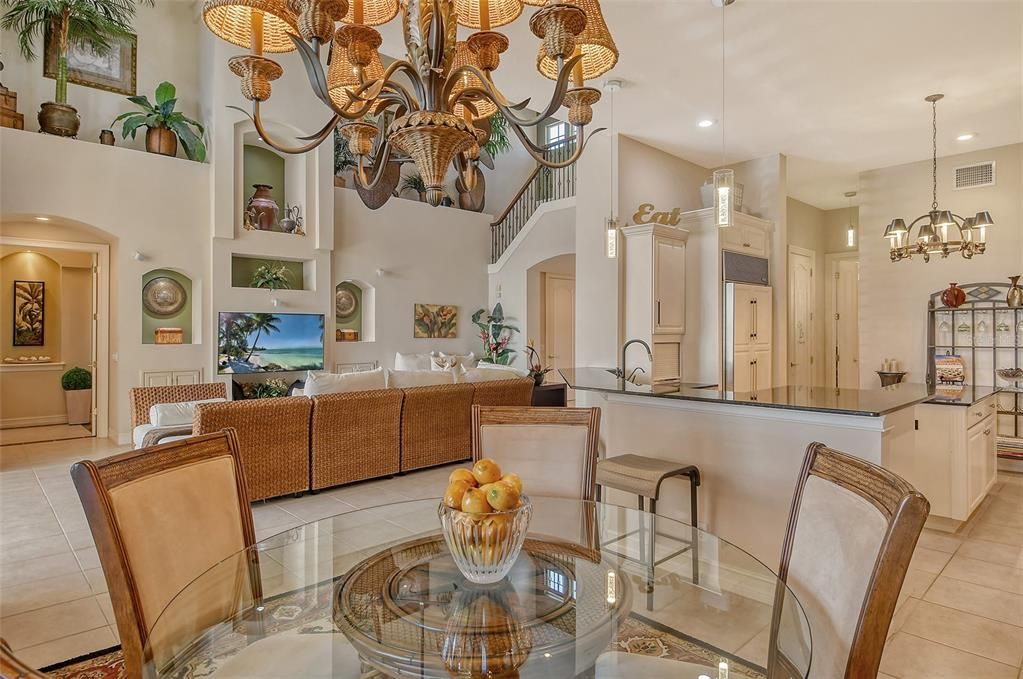 Chandelier, Dining room, Interior, Living room, Recessed Lighting