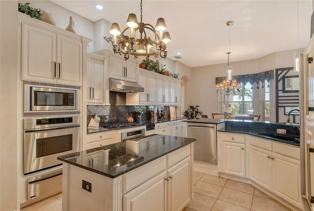 Chandelier, Interior, Kitchen, Pendant Lights, Recessed Lighting, Stainless Steel Appliances