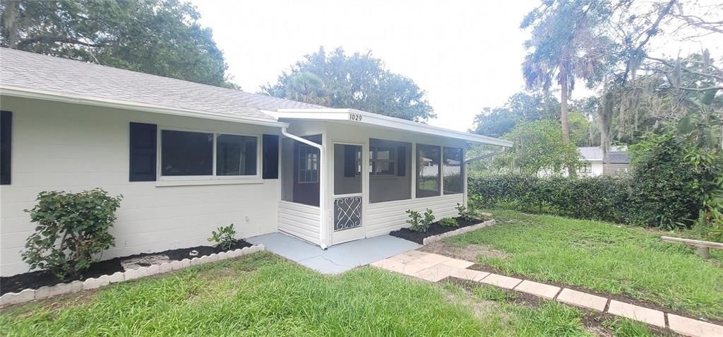 Backyard, Exterior