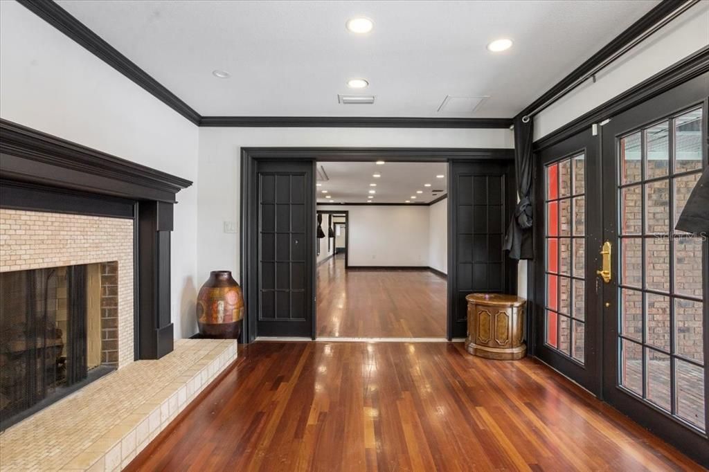 Fireplace, Interior, Recessed Lighting, Wood Texture Flooring