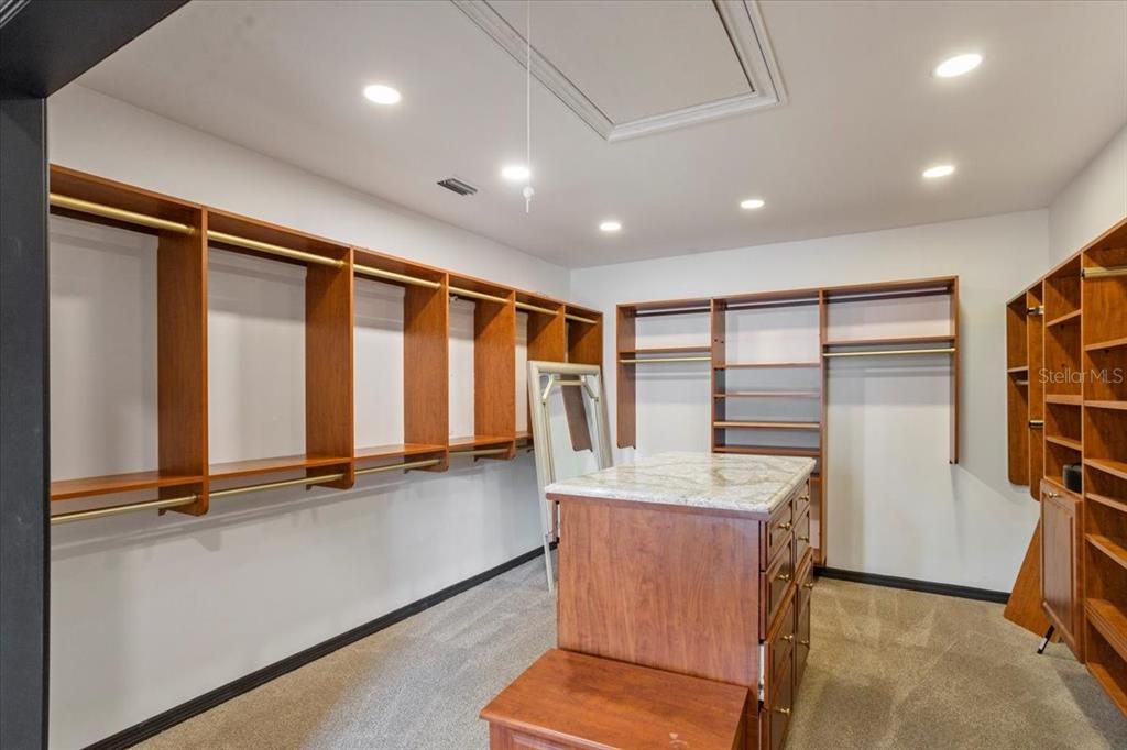 Interior, Recessed Lighting, Walk-in Closets