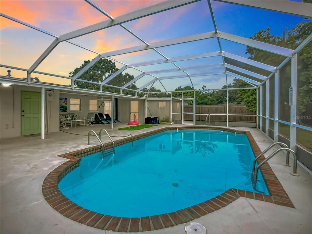 Glass Ceilings, Interior, Pool, Sun Room