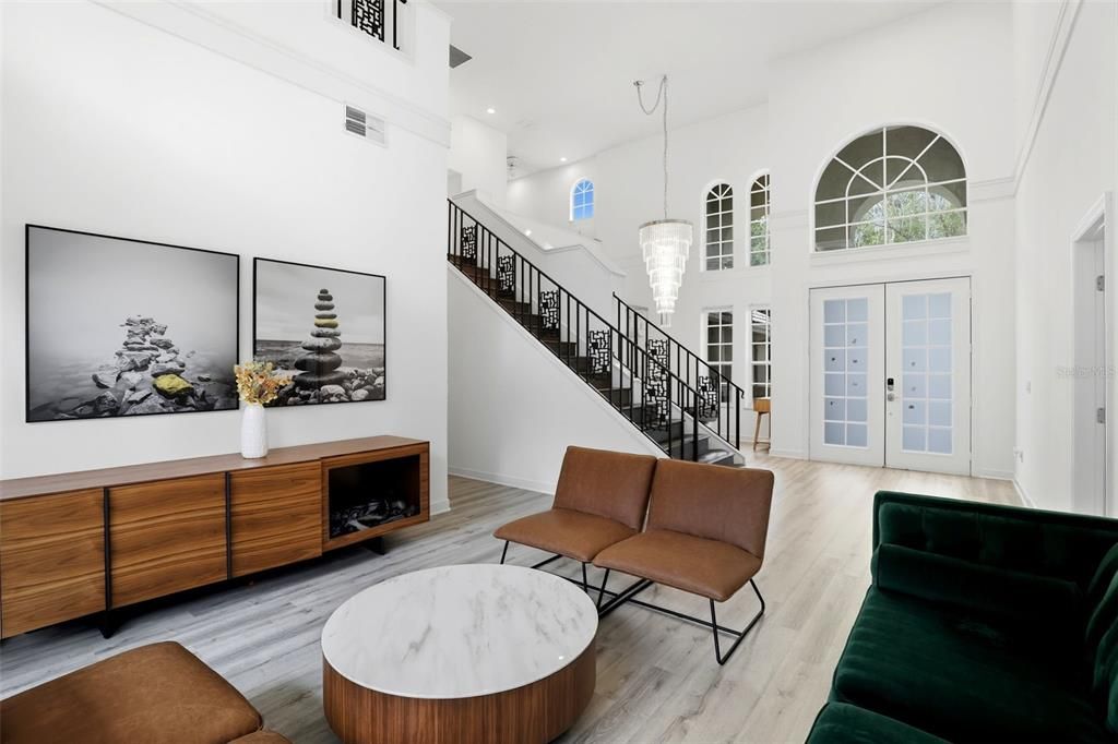 Interior, Living room, Pendant Lights, Recessed Lighting, Wood Texture Flooring