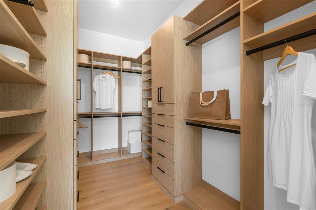 Interior, Recessed Lighting, Walk-in Closets, Wood Texture Flooring