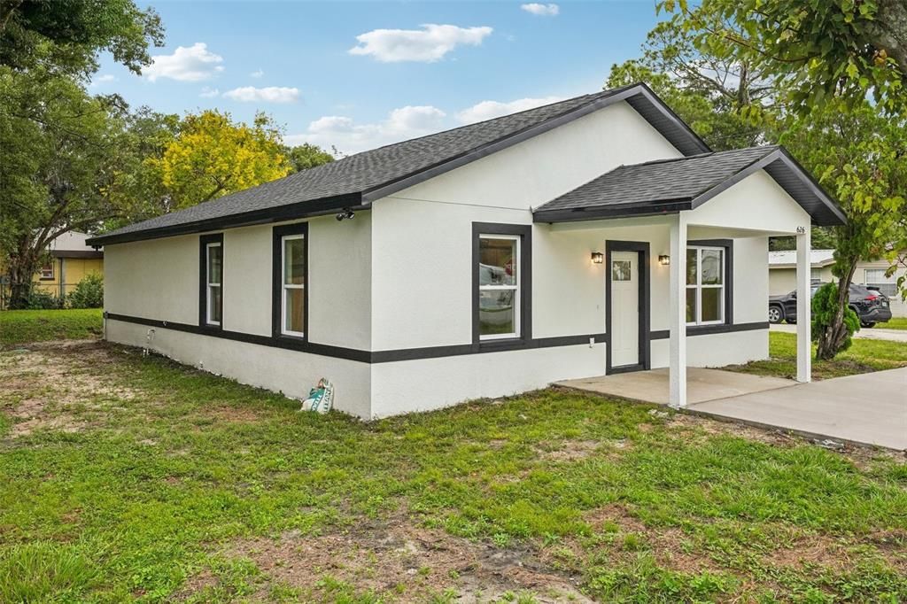 Backyard, Exterior