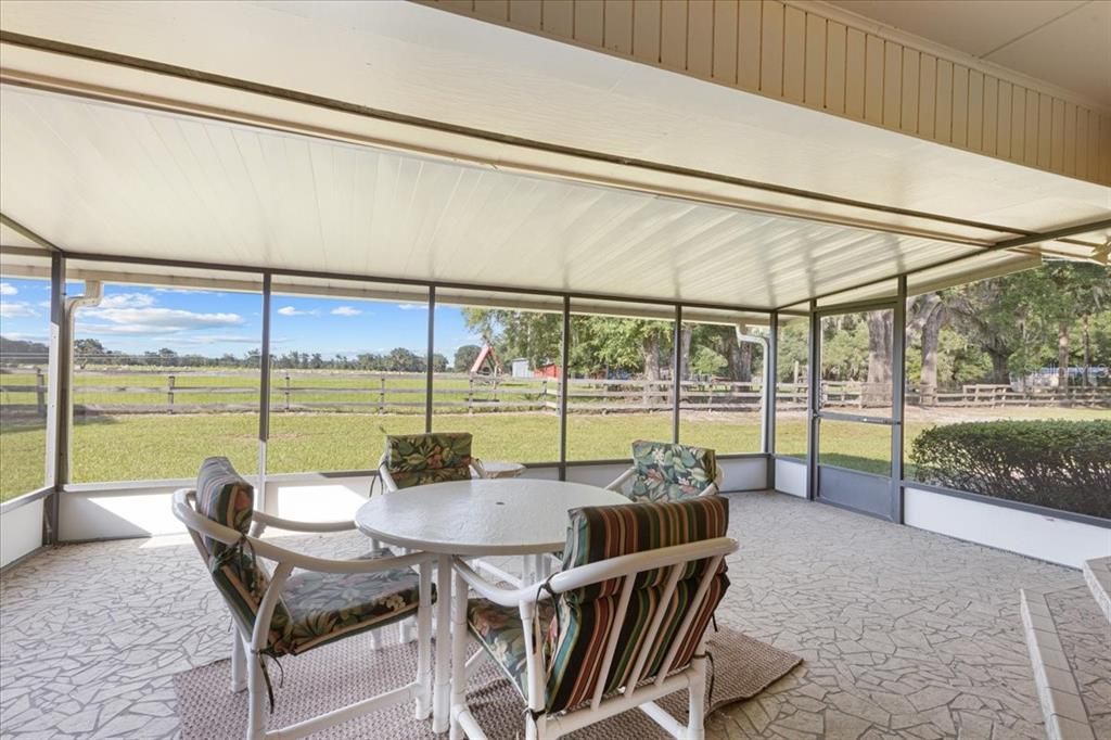 Dining room, Interior, Sun Room