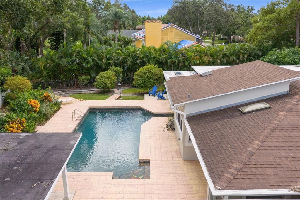 Exterior, Pool