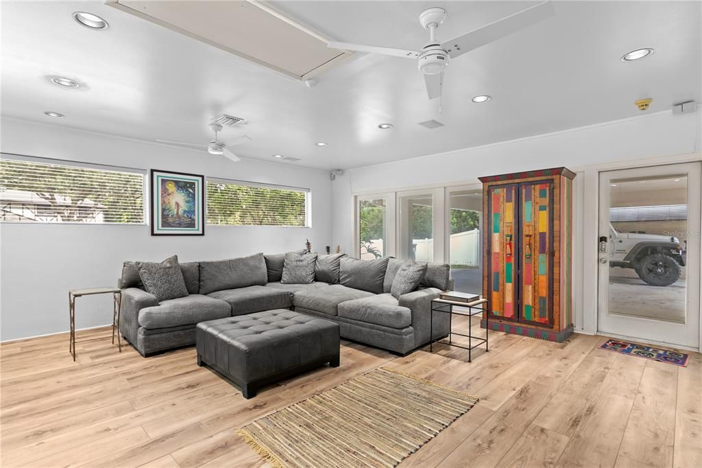 Interior, Living room, Recessed Lighting, Wood Texture Flooring