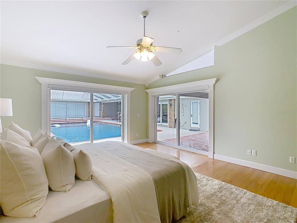 Bedroom, Interior, Water, Wood Texture Flooring