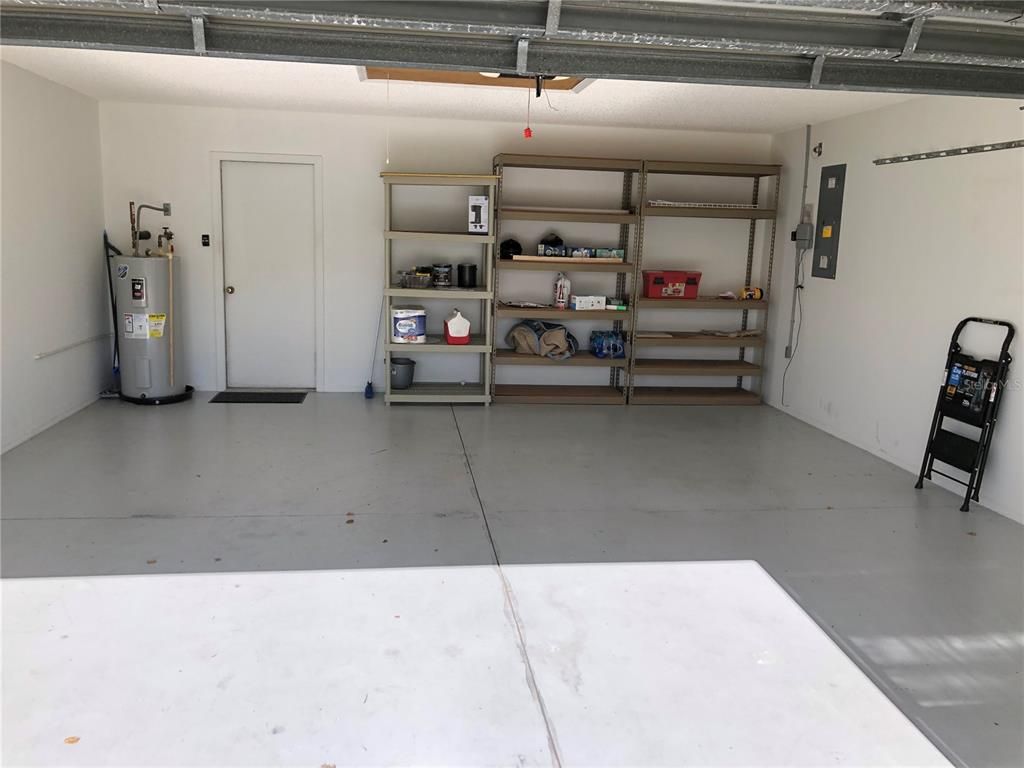 Garage, Interior