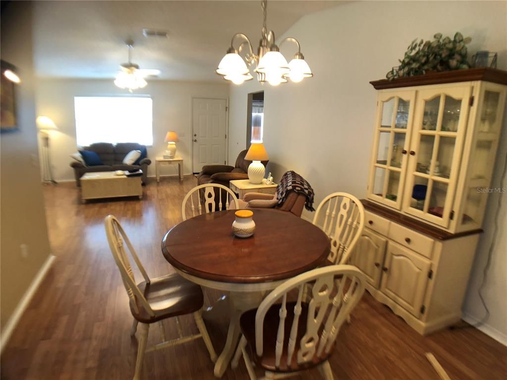 Chandelier, Dining room, Interior, Living room, Pendant Lights, Wood Texture Flooring