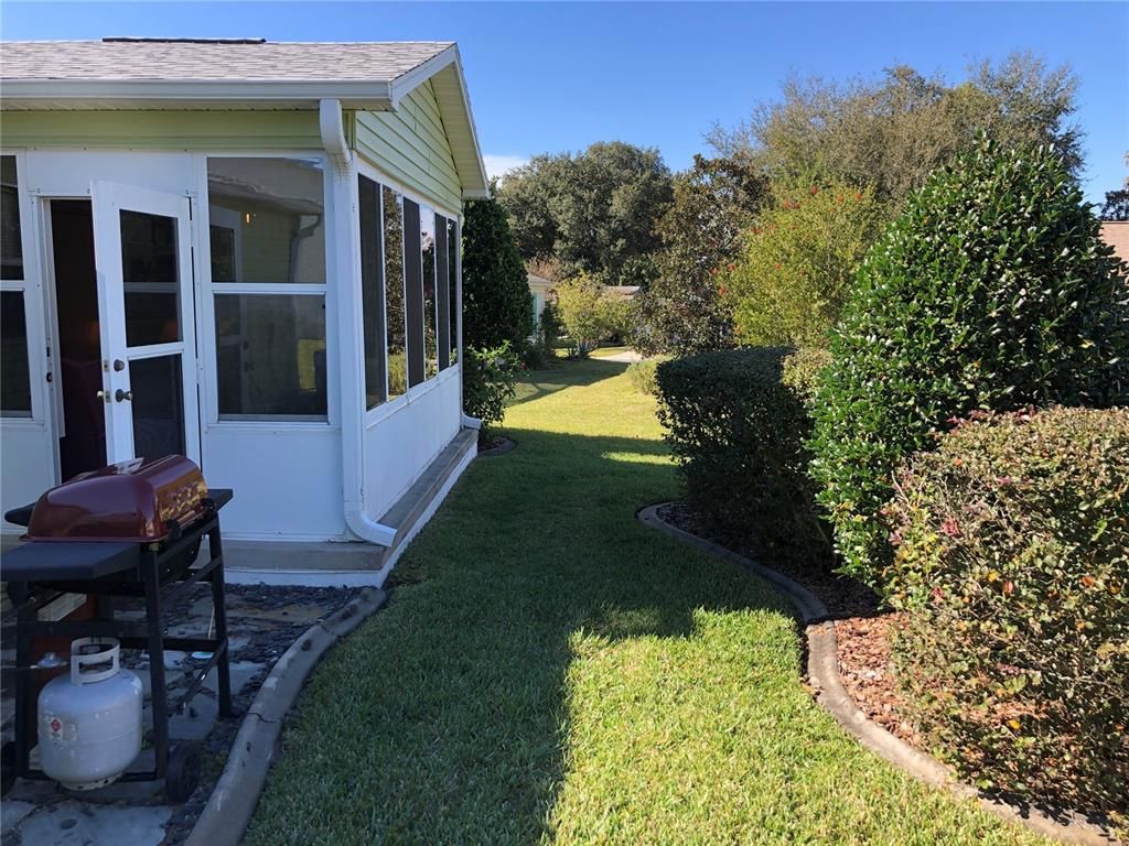 Backyard, Exterior