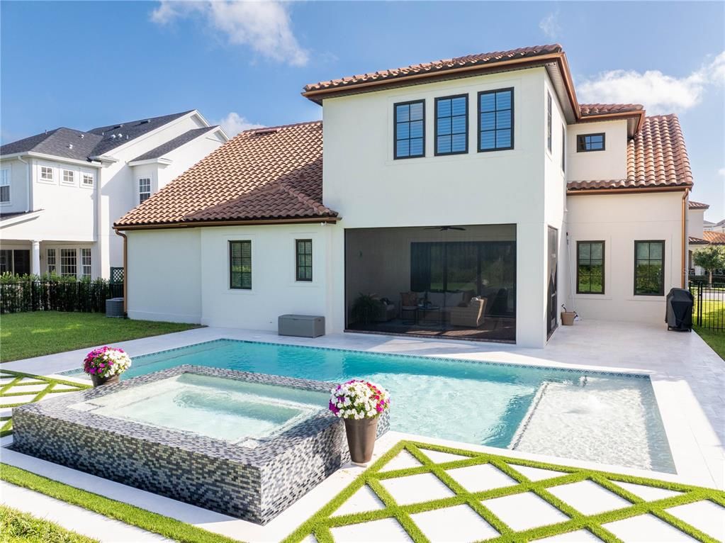 Exterior, Pool