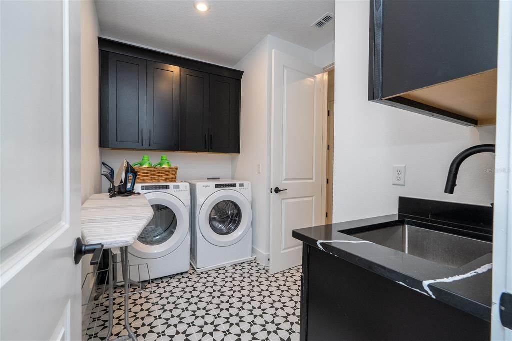 Interior, Recessed Lighting, Washer