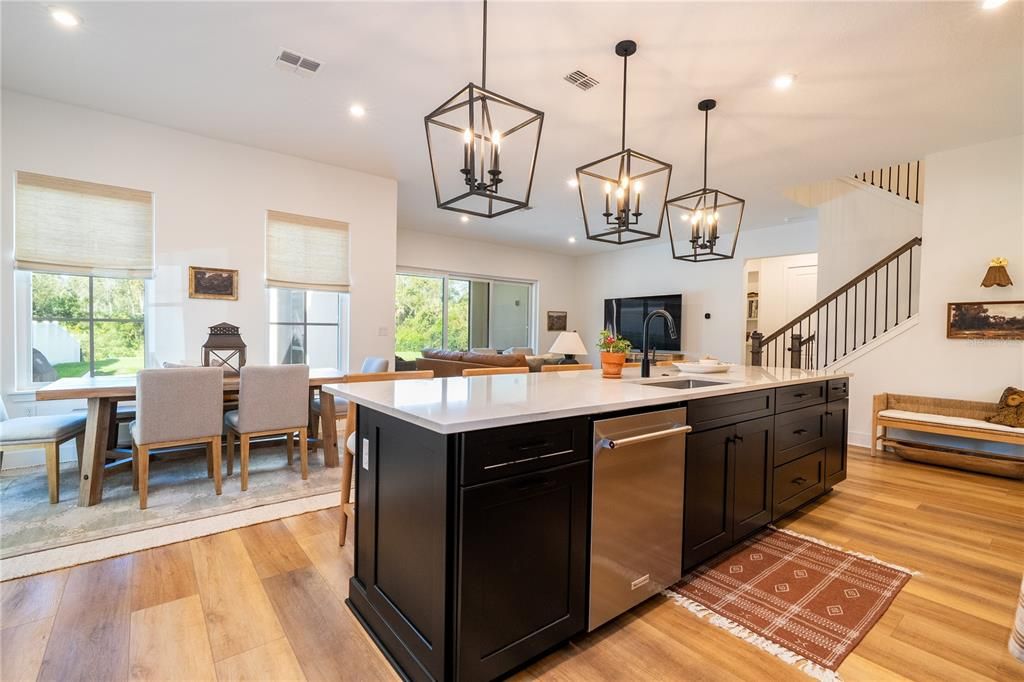 Dining room, Interior, Kitchen, Pendant Lights, Recessed Lighting, Wood Texture Flooring