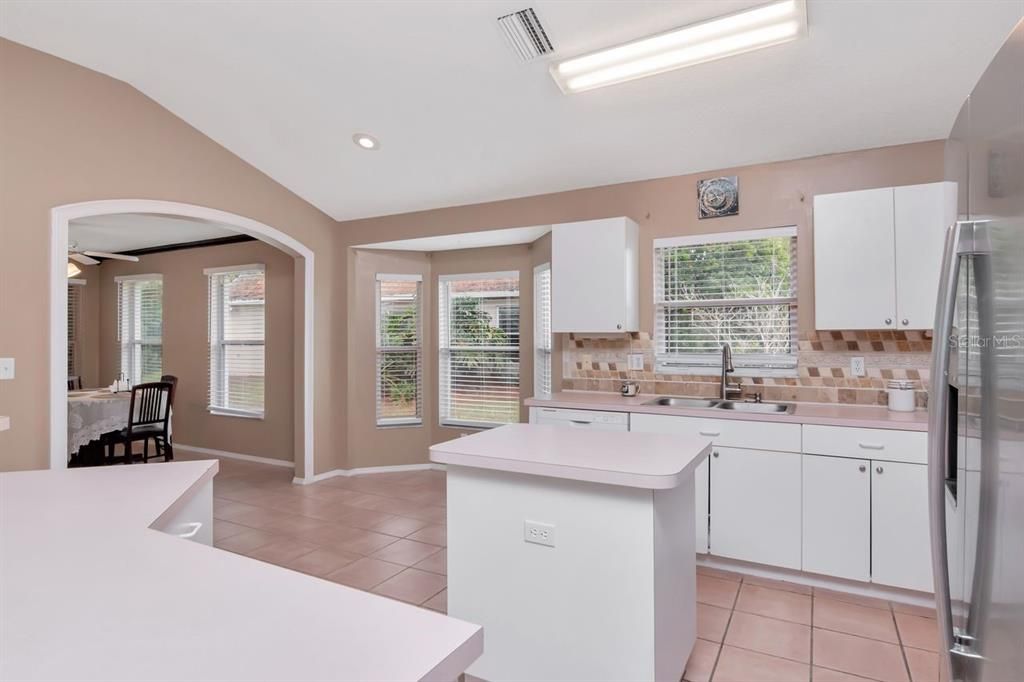 Dining room, Interior, Kitchen, Recessed Lighting, Stainless Steel Appliances